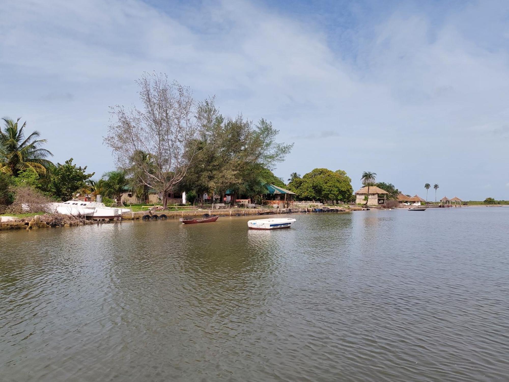 Ankel Campement Kachiouane Luaran gambar